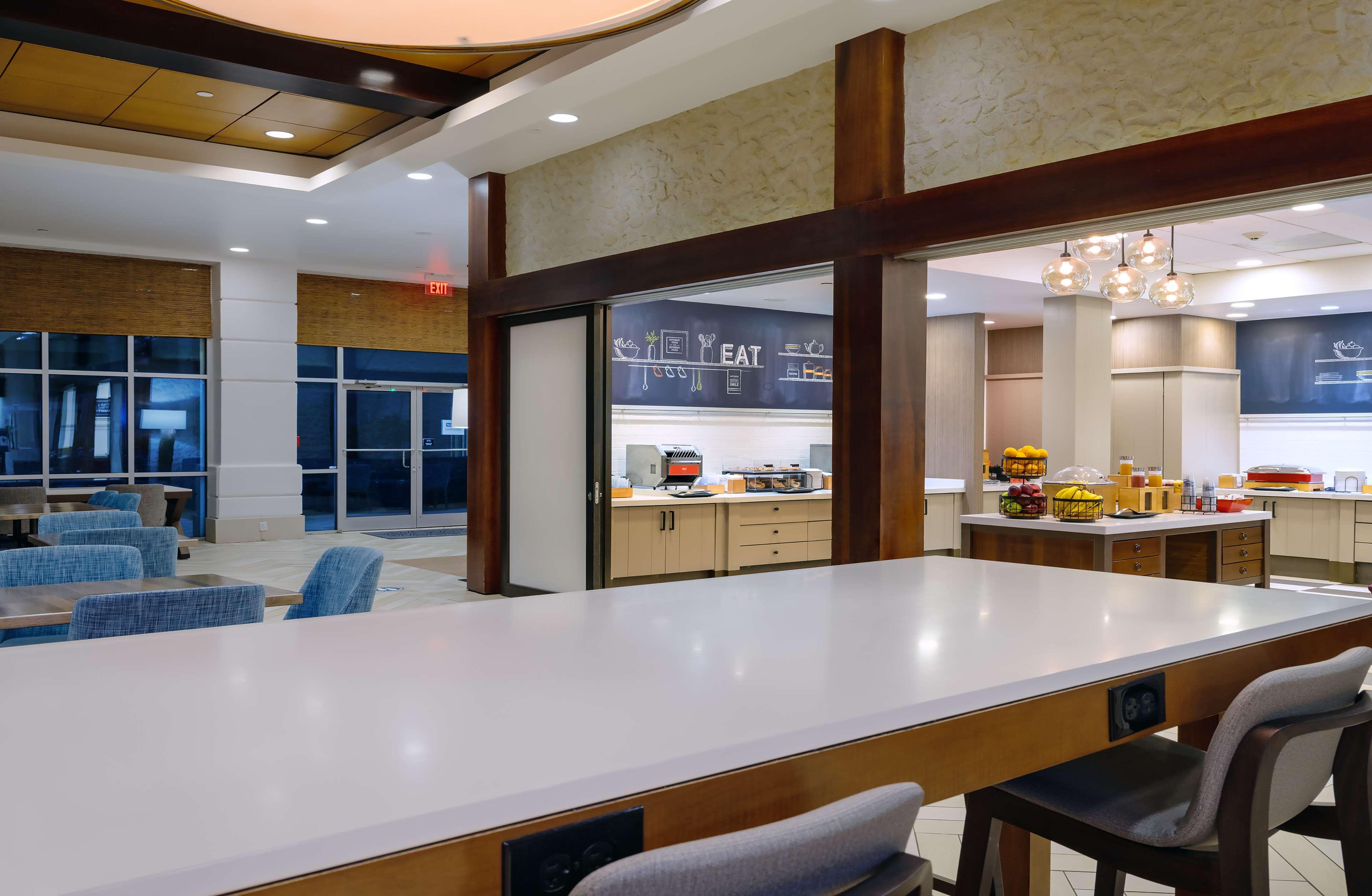 Hampton Inn & Suites San Juan Carolina Ngoại thất bức ảnh