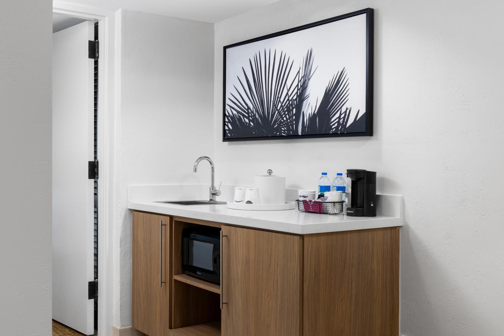 Hampton Inn & Suites San Juan Carolina Ngoại thất bức ảnh