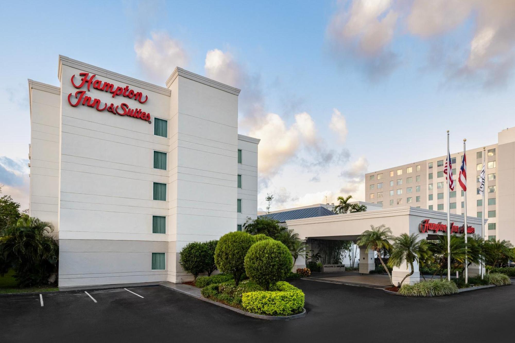 Hampton Inn & Suites San Juan Carolina Ngoại thất bức ảnh