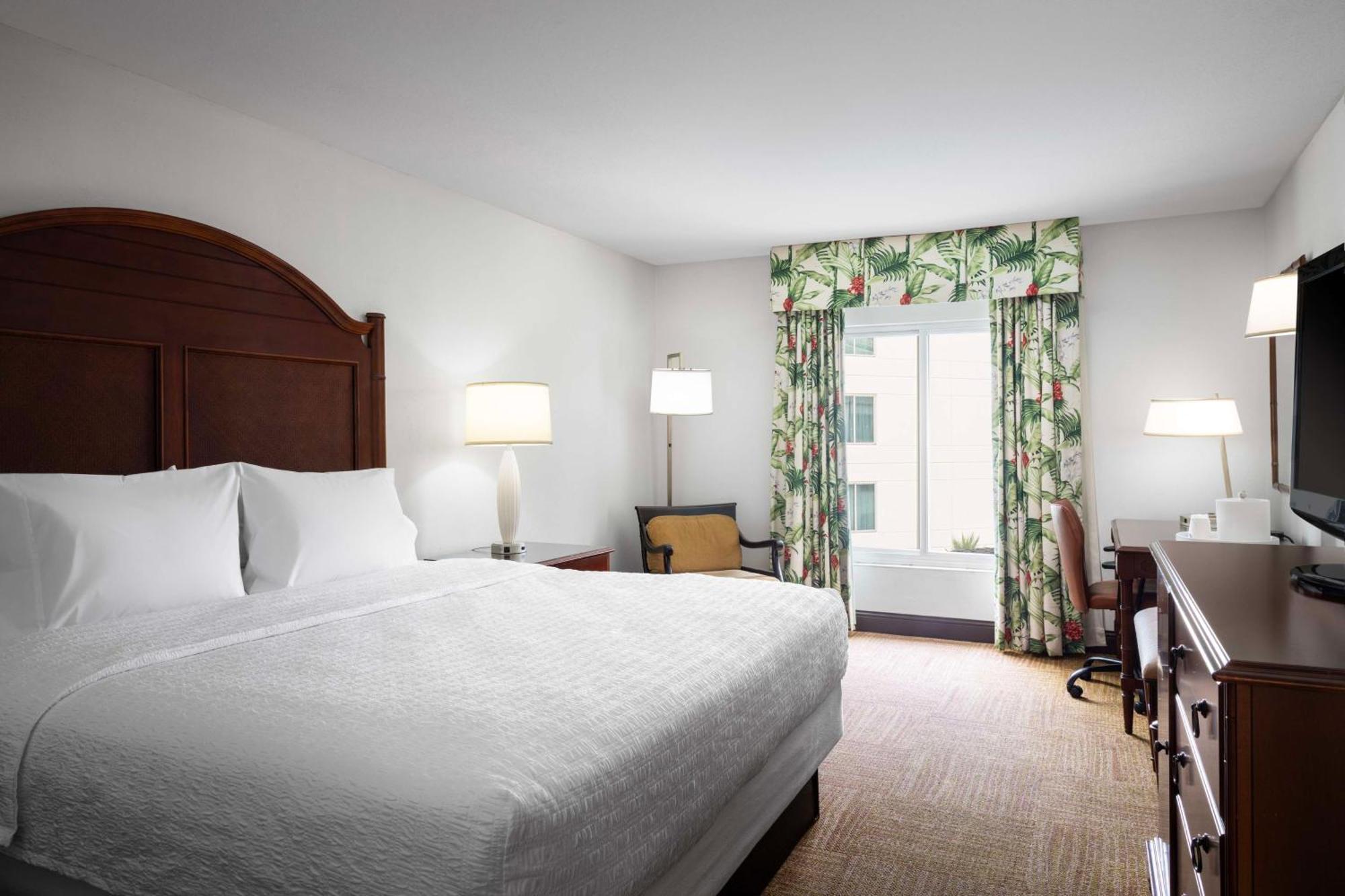 Hampton Inn & Suites San Juan Carolina Ngoại thất bức ảnh