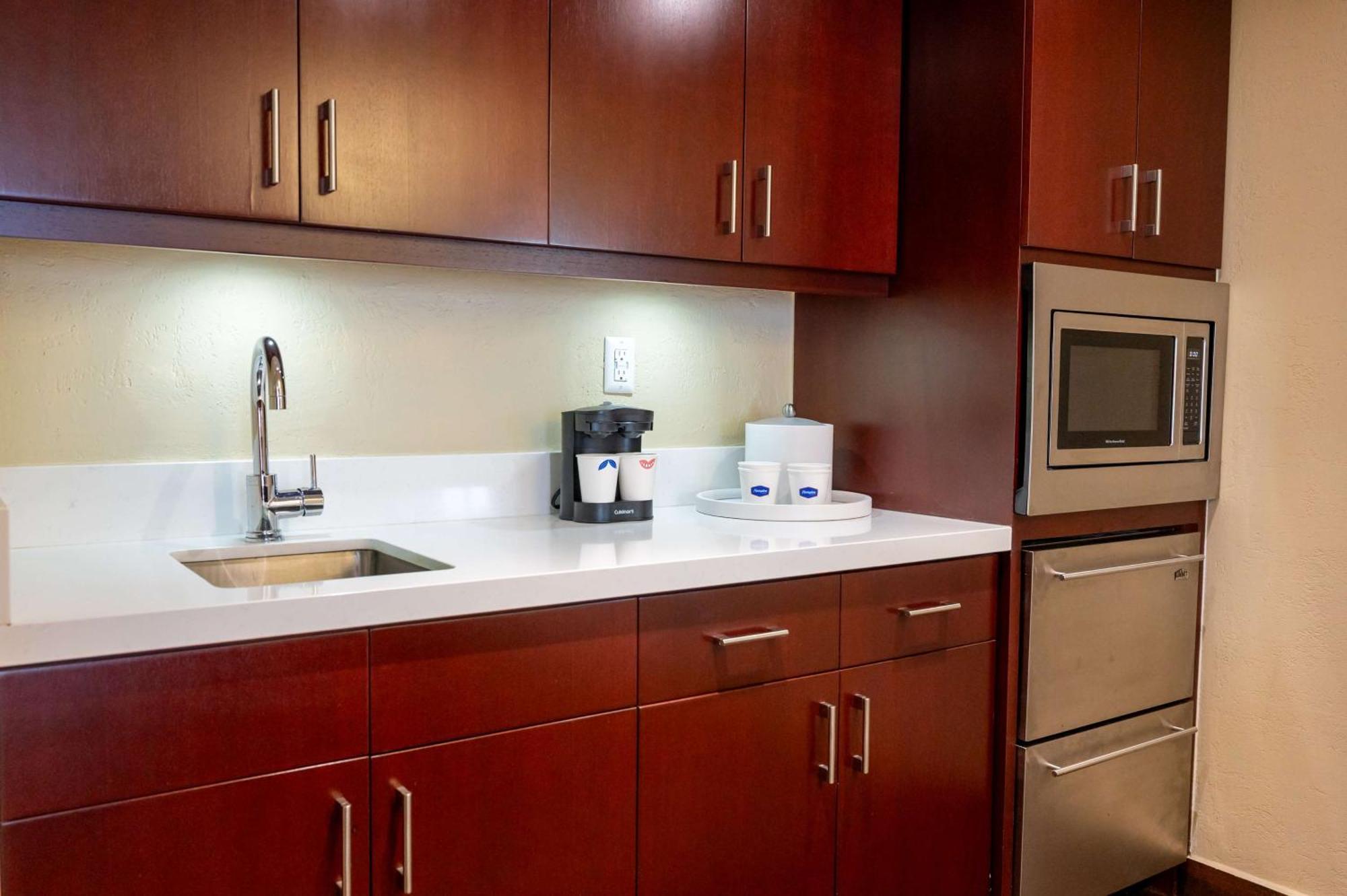 Hampton Inn & Suites San Juan Carolina Ngoại thất bức ảnh